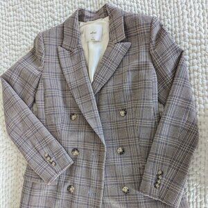 Wilfred size 4 Blazer